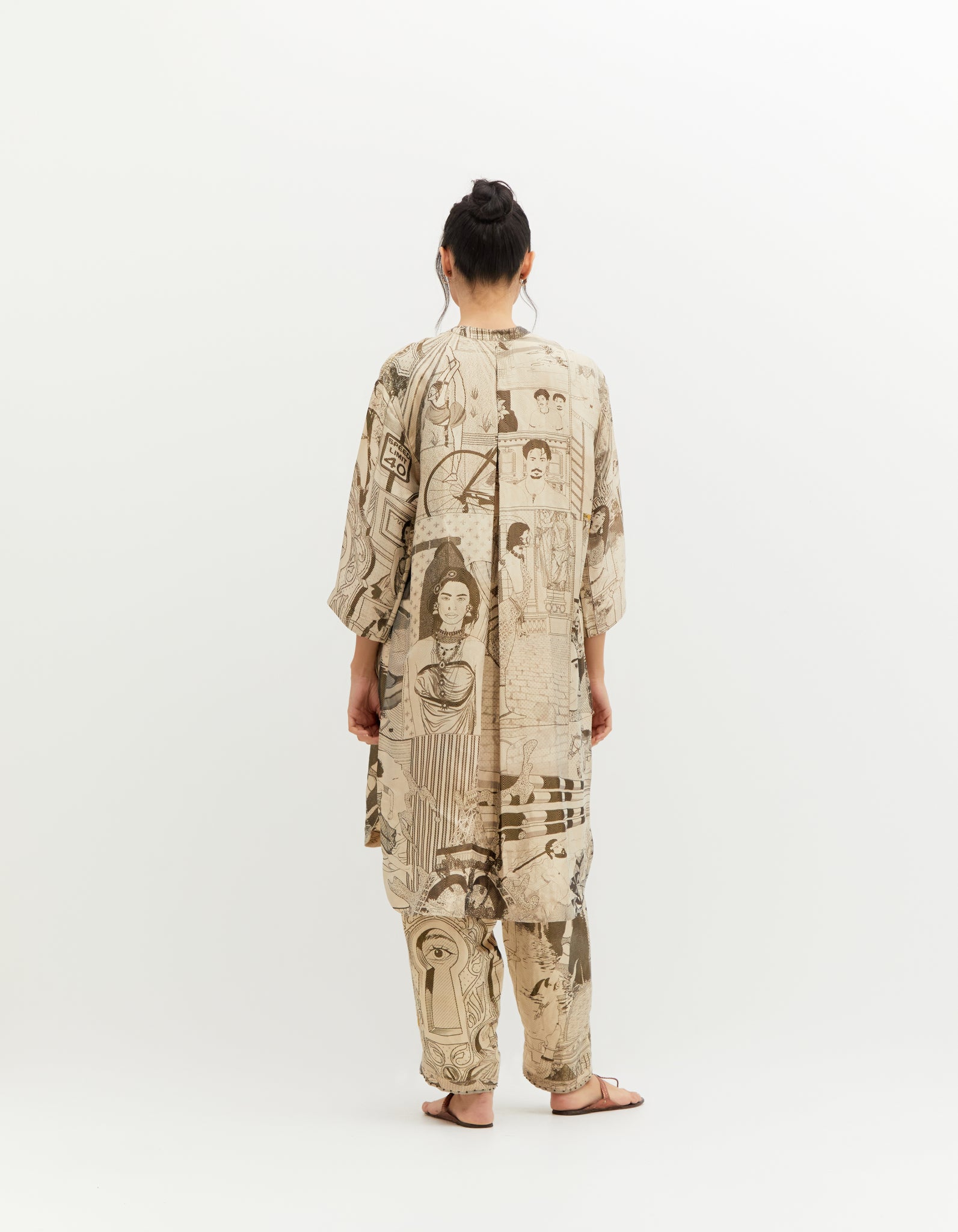 SD Leap Firoza Kurta Silk Brocade Zag Zag B/W