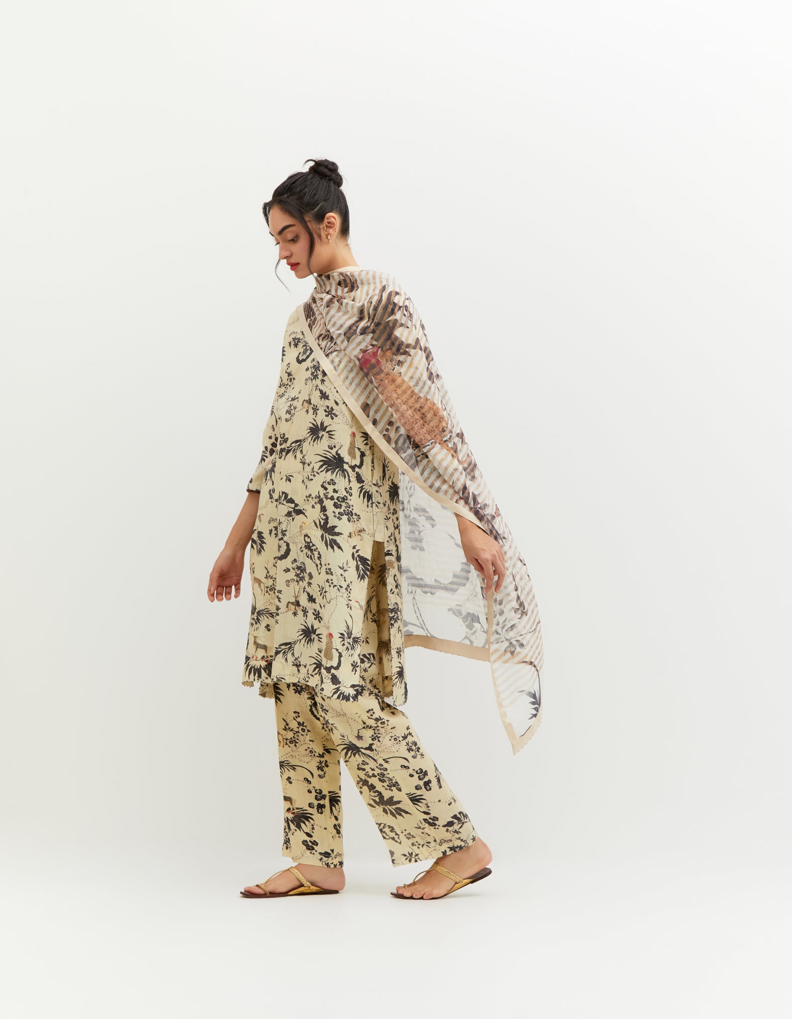 SD Rainforest Damini Kurta Linen B/W