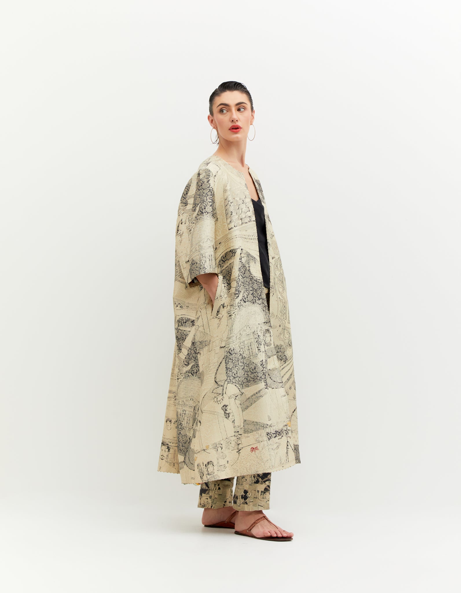 SD Leap Sherlock Coat Silk Brocade B/W