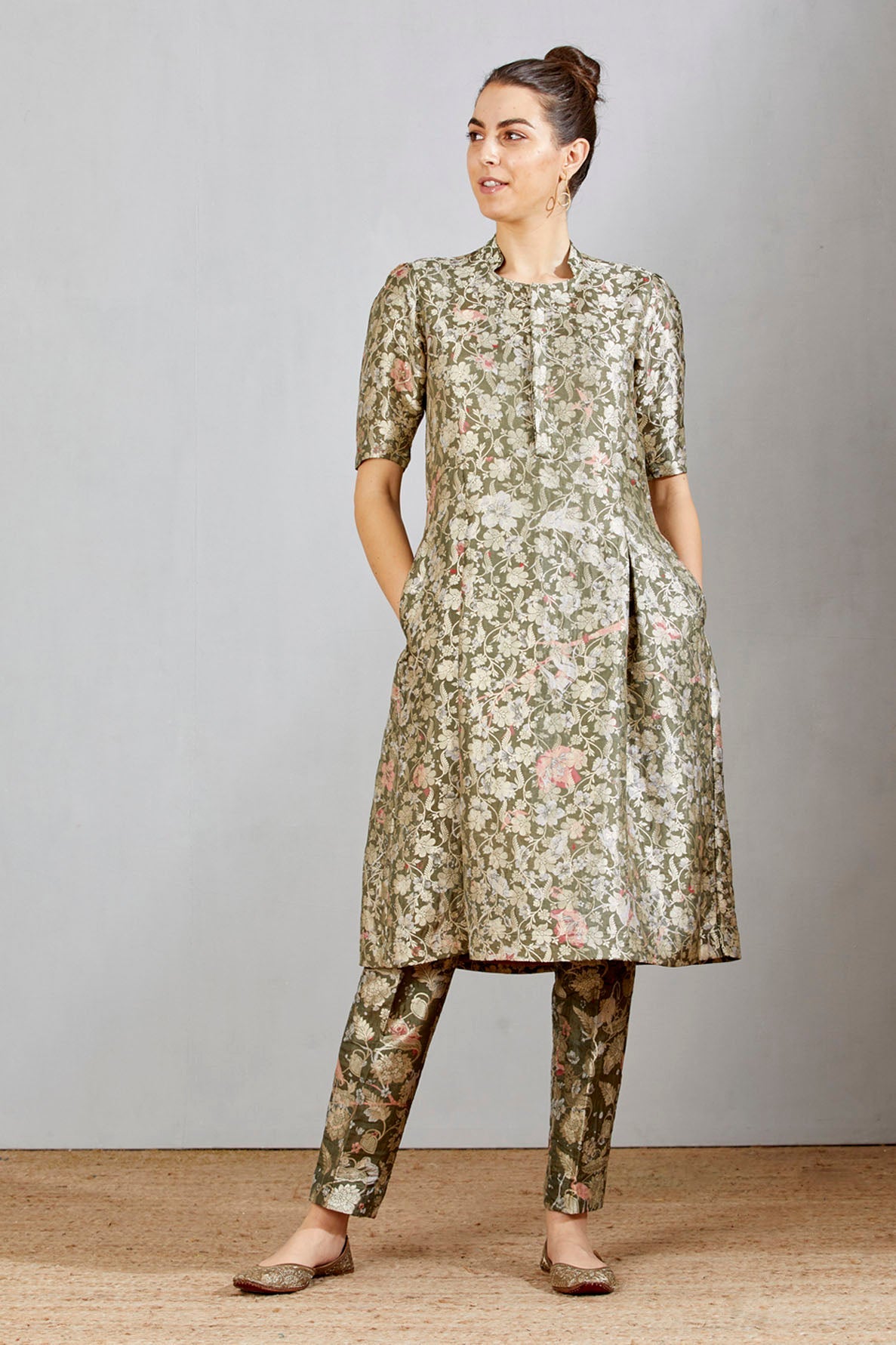Sd Box Pleat Dress, Silk Brocade, Grey Forest Blossom