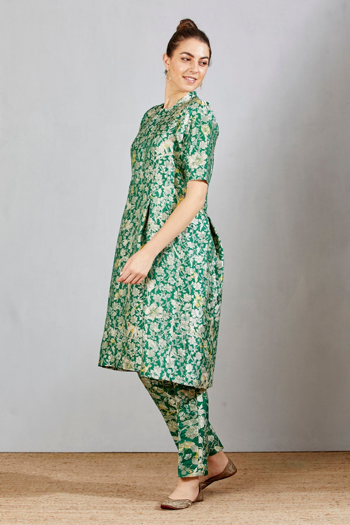 box pleat long dress