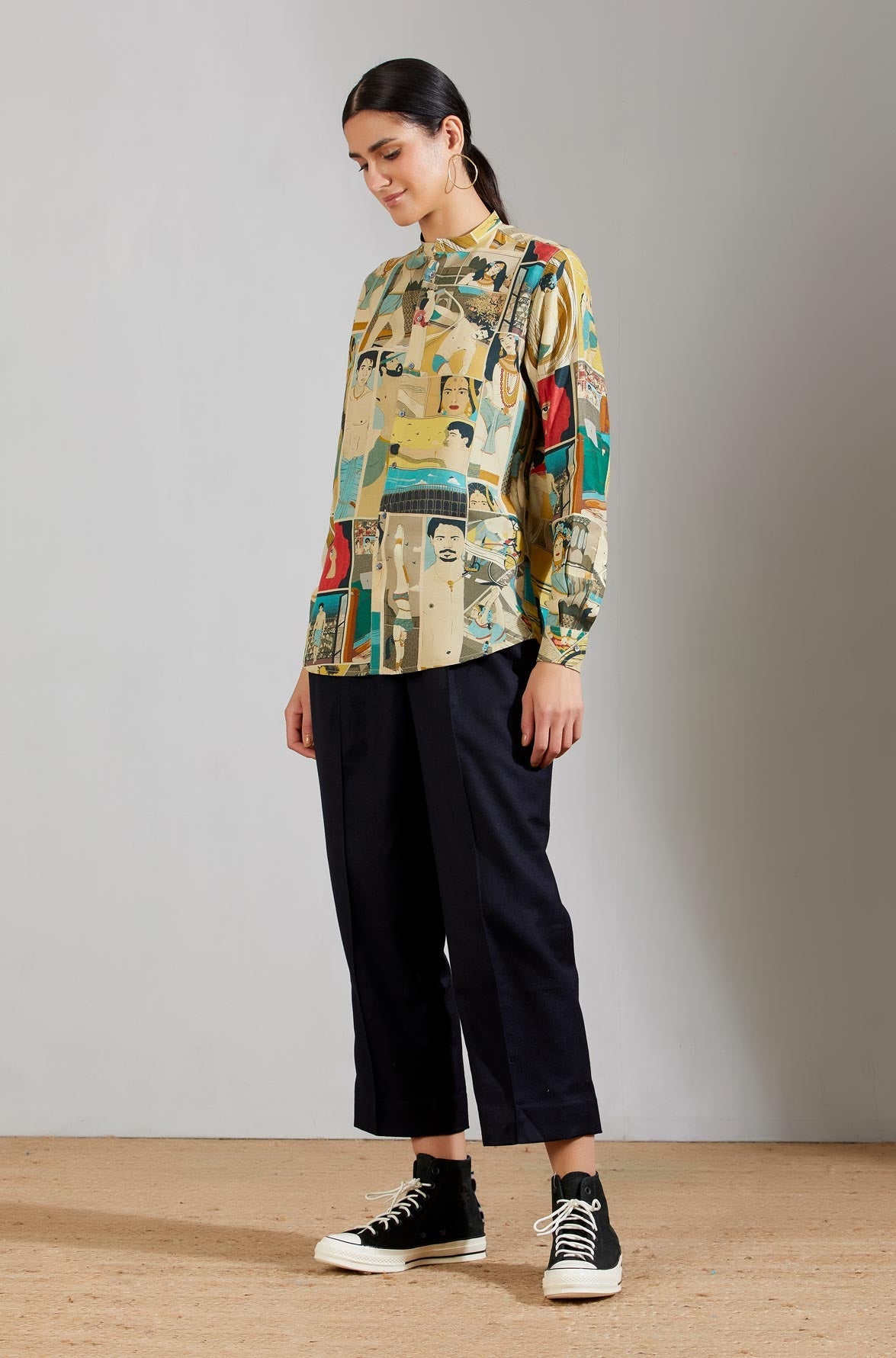 Classic Shirt Muga Satin Turquoise Comic