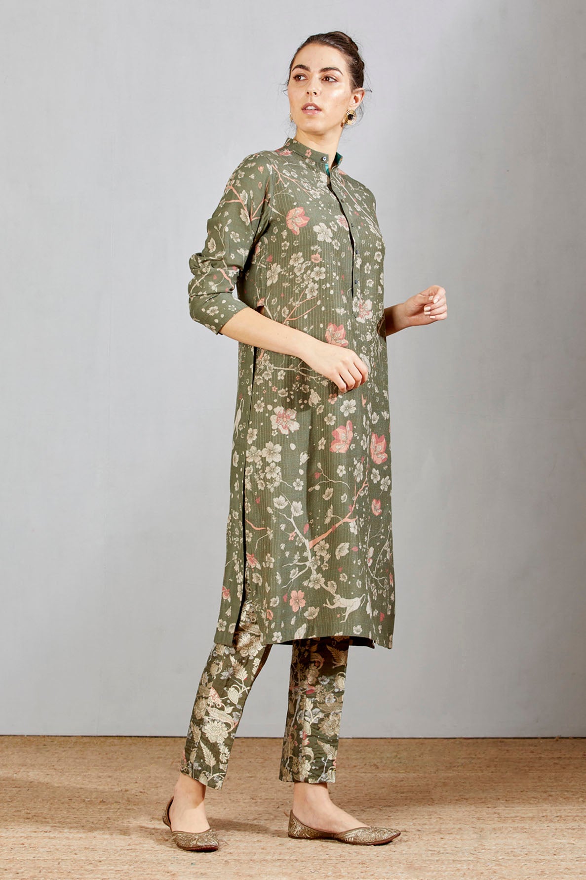 Bade Miyan Kurta Muga Satin Grey Forest