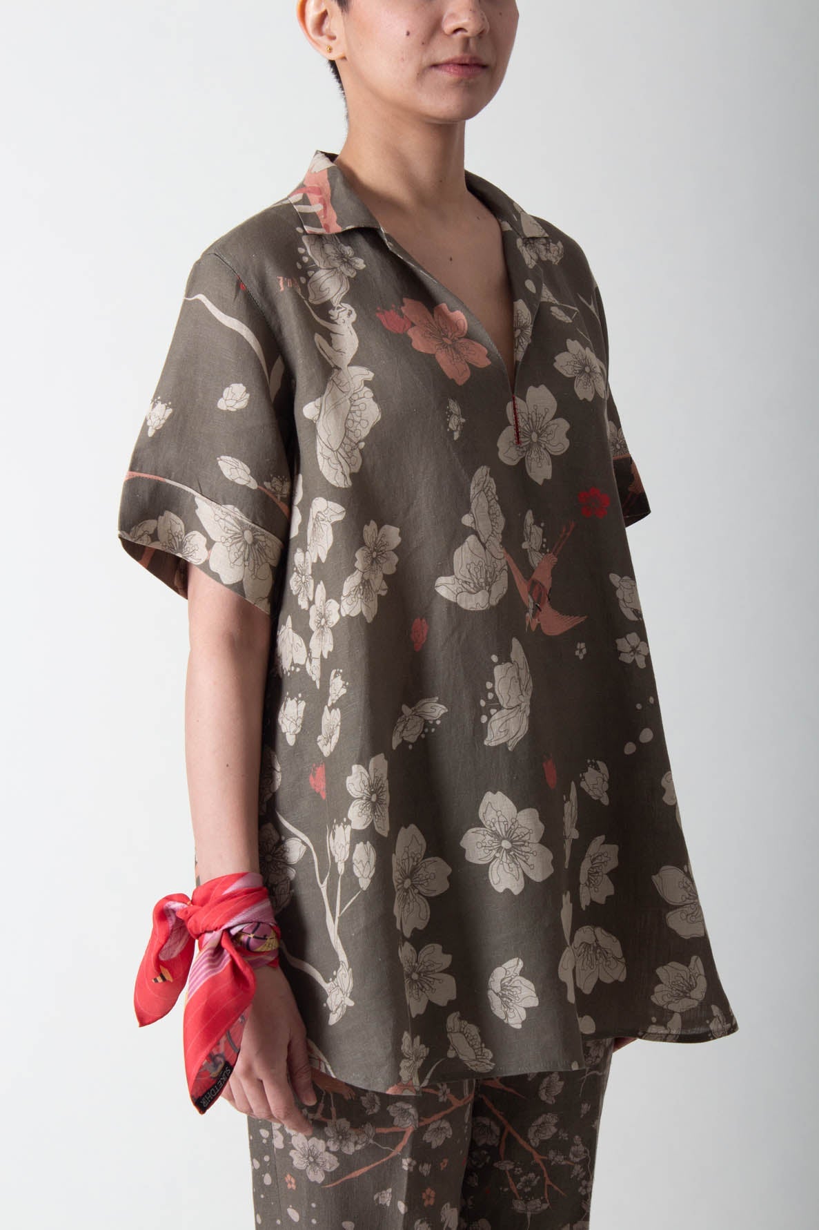 Oversized Cuban Shirt Linen Olive