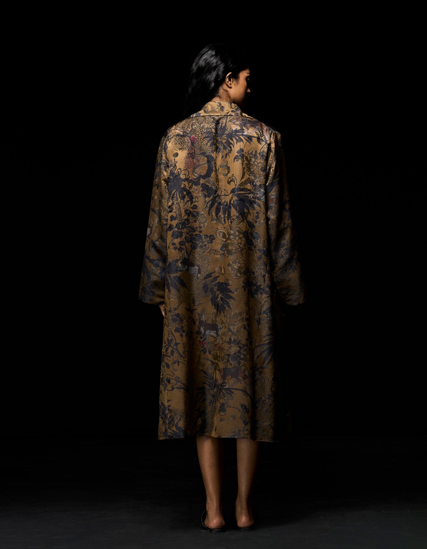 Long Coat Silk Damask Beige